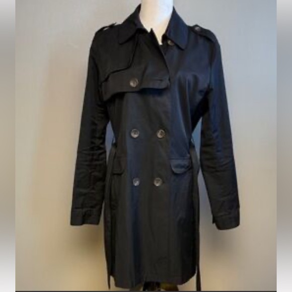 Vince Camuto Black Trench Coat - great condition size M
